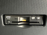 【ETC】高速道路の料金所をストレスなく通過!話題のスポットやサービスエリアに多い「スマートIC」利用時は必須のアイテムです。当店でセットアップを実施、ご納車当日からすぐにご利用いただけます!