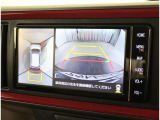 バックガイドモニターで、後方を確認しながら安心して駐車することができます。運転初心者も熟練者も必須の機能ですよ!