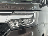 LEDヘッドライトは、点灯の瞬間から最大光量を発揮し、突然暗くなるトンネルなどでの安定感を高めます。