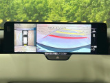 【360&deg;ビューモニター】専用のカメラにより、上から見下ろしたような視点で360度クルマの周囲を確認することができます☆死角部分も確認しやすく、狭い場所での切り返しや駐車もスムーズに行えます。