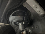 お車を安心してお乗りいただく為には、足回りの定期点検が欠かせません。サービスサポート(有償保証)では無料点検もご提供しており、安心のカーライフをお過ごしいただけるサポート体制が整っています。