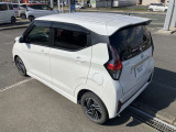 プライバシーガラスなので、中の荷物やプライバシーも保たれます。