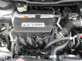 自慢のエンジンはパワードbyHONDAです。精度とバランスにこだわって、低回転からスムースなパワーを発揮します。