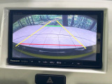 【バックカメラ】駐車時に後方がリアルタイム映像で確認できます。大型商業施設や立体駐車場での駐車時や、夜間のバック時に大活躍!運転スキルに関わらず、今や必須となった装備のひとつです!