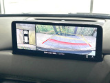 【360&deg;ビューモニター】専用のカメラにより、上から見下ろしたような視点で360度クルマの周囲を確認することができます☆死角部分も確認しやすく、狭い場所での切り返しや駐車もスムーズに行えます。