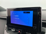 ブルートゥースに接続することにより、スマホに入ったお気に入りの音楽を車内で楽しむことができます♪あると本当に便利な機能になっています!