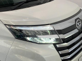 品質へのこだわり!専門のカークリーニング業者さんに依頼をして徹底的に内装・外装をキレイにしてもらっております。外装は磨きもしてもらっていますのでピカピカですね☆