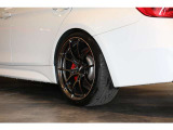 BMW320dツーリングが入庫しました!カスタム多数な一台となっております。お気軽にお問合せください。