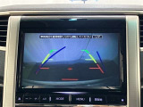 バックガイドモニターで、後方を確認しながら安心して駐車することができます。運転初心者も熟練者も必須の機能ですよ!