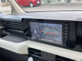 ♪ アラウンドビューモニター付いてます!車庫入れもピッタリと最後までつけられますし、障害物・子供なども確認できます ♪