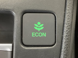 ★ECONスイッチ★ エコドライブを加速しよう!スイッチをONにすると、運転の仕方によるロスを抑え込み燃費をよくするようクルマが頑張ります(*^ー^*)燃費向上にチャレンジ♪