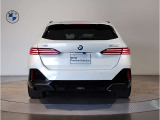 【認定中古車保証】BMW認定中古車は保証も充実しております。2年間もしくは、1年間の保証に加え、最大4年間までの保証延長も可能でございます(対象車種限定)!充実の保証で、安心してお車をご利用いただけます!