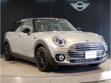 気密性の高いMINIは外観のかわいらしさとは裏腹に、外の雑音を遮り、高級感のある快適なドライブをお楽しみいただけます