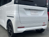 前後バンパーに踏み間違い防止センサー☆コーナーセンサーとしても活躍します♪