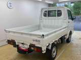 当店では車両本体価格以外に、諸費用を含めた支払総額も表示しておりますので、お客様の予算にピッタリのおクルマお選びができます。コーティングやJAFをセットにしたオトクな購入パックも好評です。