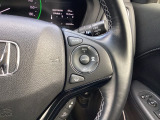 Hondaセンシングの機能のひとつ、アダプティブクルーズコントロール付!アクセルから足を離しても設定したスピードと前車との車間を保ち走行してくれます!車線維持もアシスト☆高速道路で疲労軽減ですね☆