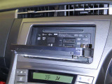 CD、DVDの再生ができます。