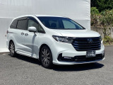 前モデルと比較すると、かなり車高が高くなり、スライドドアになった、今度のオデッセイは車内空間が納得の広さです!