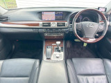 LS 600h バージョンL 4WD 