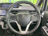 【純正革巻きステアリング】上質な革を使用することで、手にしっかり馴染みとても運転しやすいハンドルです♪