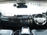 快適に安心して運転できる設備多数搭載!
