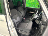 運転席シート廻りは使用感も少なく、良好な状態となっています。丁寧に使われていたことがよくわかりますね。