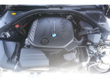 エンジンに定評のあるBMW、そのエンジンはパワフル&エコ&官能性を実現 お問合せ 無料ダイヤル 0078-6002-613077迄お待ちしております。大阪府吹田市芳野町5-55 毎水曜、第二・第三火曜日定休 10:00〜18:00