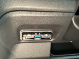 ETC車載器付。ETCが使用可能な道路通行料はキャッシュレスでスマートに走行できます。再セットアップして納車致します。
