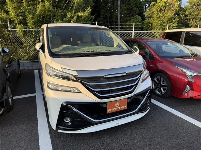 トヨタ ヴェルファイア 