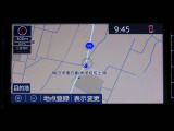 【純正ナビ】人気の純正ナビを装備しております。ナビの使いやすさはもちろん、オーディオ機能も充実!