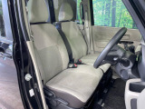運転席シート廻りは使用感も少なく、良好な状態となっています。丁寧に使われていたことがよくわかりますね。