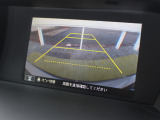 バックカメラが装備されており、後方の安全確認はもちろんのこと狭い場所での駐車や雨の日・夜間など視界の悪いコンディションでのストレスの軽減にもなります!