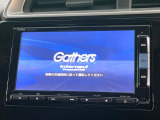 【純正ナビ】人気の純正ナビを装備しております。ナビの使いやすさはもちろん、オーディオ機能も充実!キャンプや旅行はもちろん、通勤や買い物など普段のドライブも楽しくなるはず♪