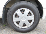純正のホイールカバーを履いてます!