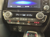 フロント両席にはシートヒーターが付いています!寒い日に便利な装備ですね。