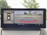 全方位モニター付きです。車庫入れ駐車も安心ですね☆