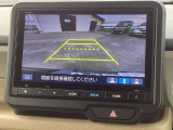 バックカメラ装着済!死角になりやすい後方もとても見やすいです☆車庫入れに自信がない方や縦列駐車が苦手な方にも、オススメ装備です!安心度もアップ!