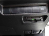 ETCが装着済みなのは、嬉しいですよね。納車前整備と共に、ETCのセットアップも行います。