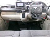 N-BOXの運転席まわりです。