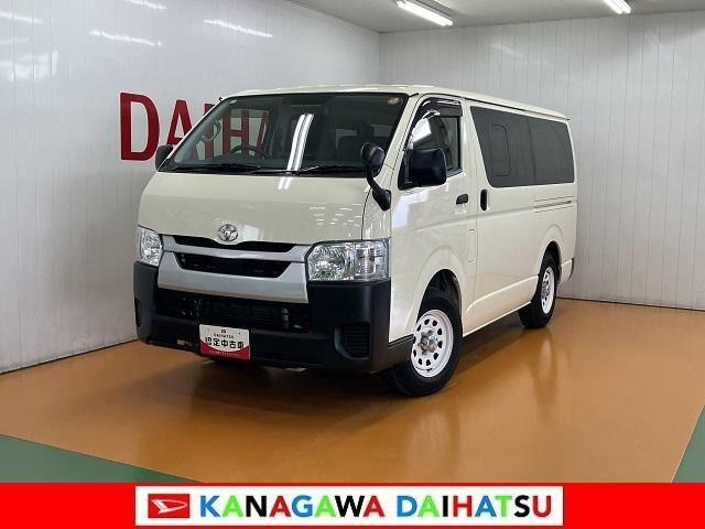 トヨタ ハイエースバン 