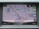操作性の良いメーカーライン装着の NissanConnectナビゲーション 付きです
