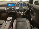 ◆LIBERALAは、輸入車選びの新たなスタイルを提案するインポート・セレクト・ブランドです。オーナー様となる方がクルマから直接感じる感性を第一にした、最良の一台との出会いをコーディネートいたします。