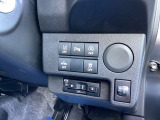 手の届きやすさ、操作頻度などを考慮したスイッチ類の配置。ETC車載器付き◎