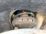 お車を安心してお乗りいただく為には、足回りの定期点検が欠かせません。サービスサポート(有償保証)では無料点検もご提供しており、安心のカーライフをお過ごしいただけるサポート体制が整っています。