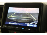バックカメラが装備されており、後方の安全確認はもちろんのこと狭い場所での駐車や雨の日・夜間など視界の悪いコンディションでのストレスの軽減にもなります!