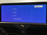 ブルートゥースに接続することにより、スマホに入ったお気に入りの音楽を車内で楽しむことができます♪あると本当に便利な機能になっています!