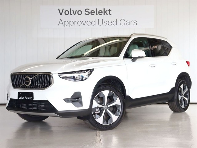 XC40 ウルトラ B4 AWD 4WD