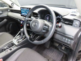 別角度からの運転席の画像です☆