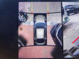 前後障害物センサーと連動している360ビューモニター。運転に不安がある方ほど確認してほしい装備です。