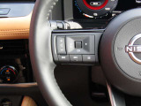 ステアリングスイッチ付きです。運転に集中できます。